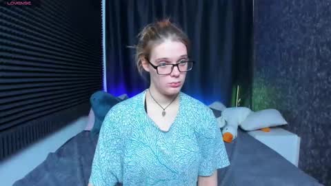 Kiki online show from March 10, 10:18 am