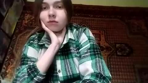 kikibang_ online show from November 3, 8:15 am