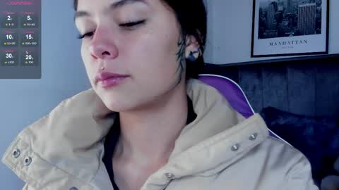 Kikii  online show from May 3, 5:24 am