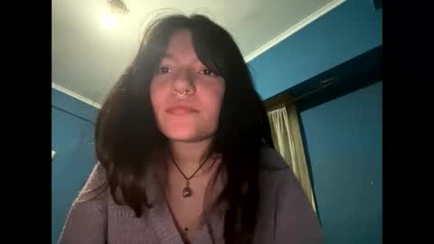 kikilove15 online show from May 18, 9:54 pm