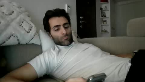 kikkus01 online show from February 1, 9:01 pm