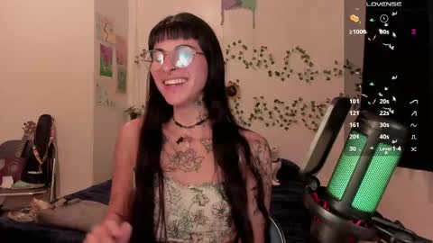 Bella online show from April 30, 12:04 am