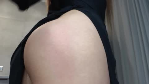 EvaAnna online show from January 21, 3:15 am