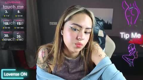 Kim online show from November 14, 6:26 am