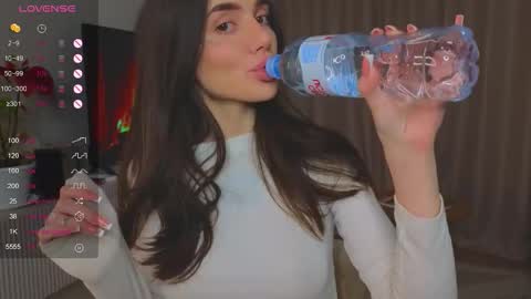 KIM online show from February 3, 8:57 pm