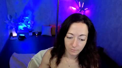Kimberly online show from July 12, 7:44 am