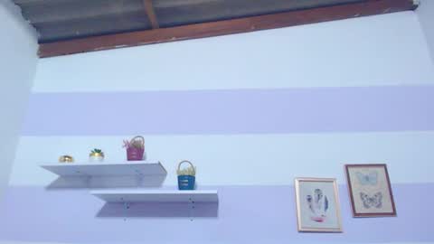 Kim  online show from May 1, 10:37 pm