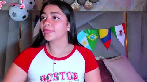  KIM  online show from July 1, 2:53 am