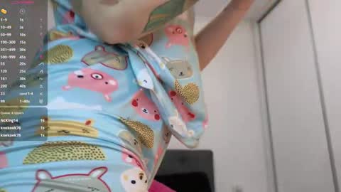 Kimmie online show from May 2, 6:57 pm