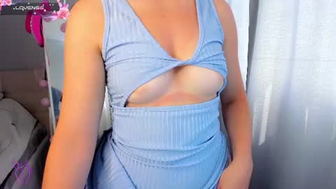 kimmy1_powell online show from June 23, 5:26 am