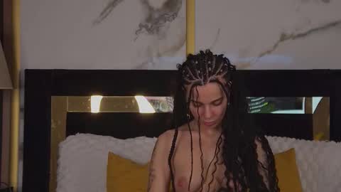 Kimmy Smith online show from March 1, 6:39 am