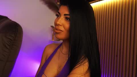 Andreea online show from March 6, 11:15 pm