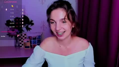 Hazel online show from July 28, 6:20 pm