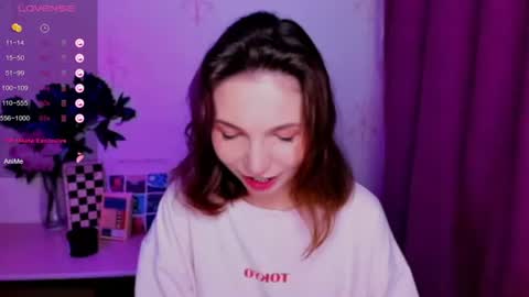Hazel online show from June 30, 7:45 pm
