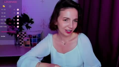 Hazel online show from July 28, 12:48 pm