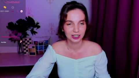 Hazel online show from July 28, 5:35 pm