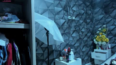 johan and Brihana online show from September 15, 10:50 am