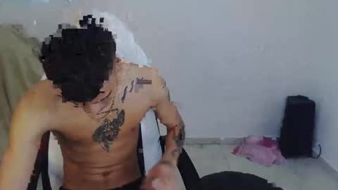 Snapshot of king_bryan19 chatting on September 23, 3:28 pm bryan online show from September 23, 3:28 pm