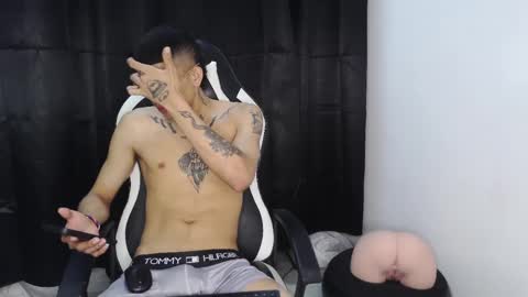Snapshot of king_bryan19 chatting on March 5, 6:45 pm bryan online show from March 5, 6:45 pm