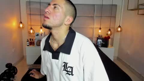 Snapshot of king_dante_ chatting on February 25, 8:11 pm King Dante online show from February 25, 8:11 pm