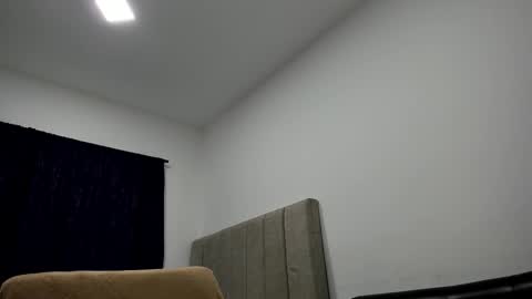 Snapshot of king_men2 chatting on September 22, 3:54 am king_men2 online show from September 22, 3:54 am