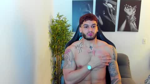 king_of_kings__ online show from January 10, 2:04 am