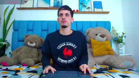 king voy online show from March 8, 5:33 am