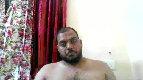 kingalpines1 online show from July 1, 6:05 pm