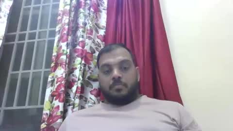kingalpines1 online show from May 8, 4:56 pm