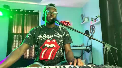 KC online show from February 22, 6:52 pm