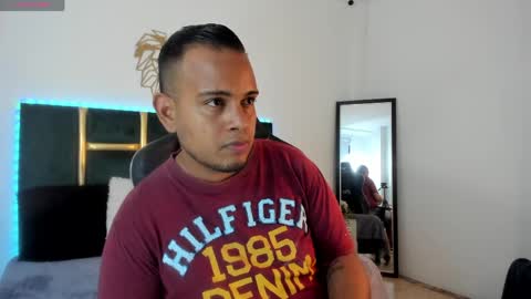 kingg_jay online show from May 20, 12:00 pm