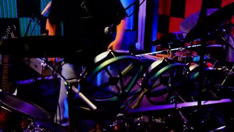 King James VIII online show from October 16, 4:01 am