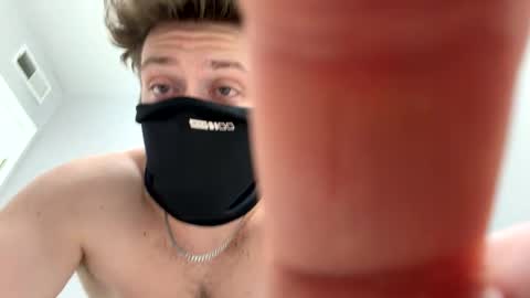 The biggest youve seen online show from March 8, 8:18 am