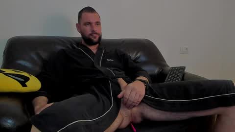 The King online show from May 2, 1:28 pm