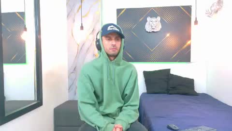 KING  online show from July 21, 3:41 am
