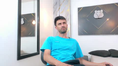 KING  online show from July 26, 4:32 am