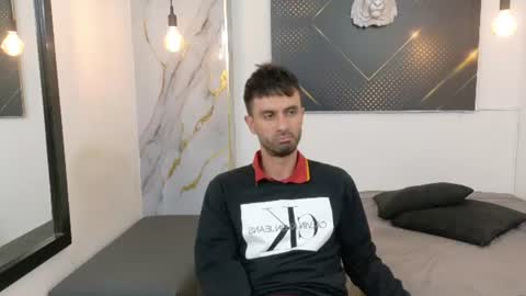KING  online show from July 30, 5:08 am
