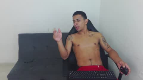 DOMINANT ALPHA KINGS online show from July 26, 4:32 am