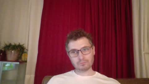 kinksubbydubby online show from August 4, 9:00 pm