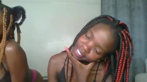 kinky_aria online show from September 28, 3:48 am