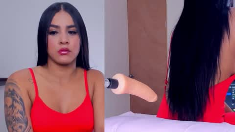Snapshot of kinky_kylie18 chatting on September 15, 3:30 am Kylie online show from September 15, 3:30 am