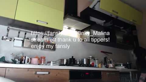 Snapshot of kinky_malina chatting on February 25, 8:21 pm Heeey My name - Rose. Chat w me here or -  online show from February 25, 8:21 pm