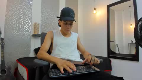 Snapshot of kinky_spice69 chatting on September 10, 7:26 pm online show from September 10, 7:26 pm
