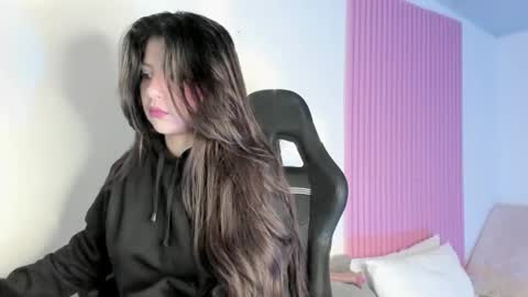 kinky yeyns online show from January 13, 12:18 am