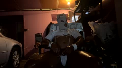 kinkyblakkk online show from May 14, 3:16 am