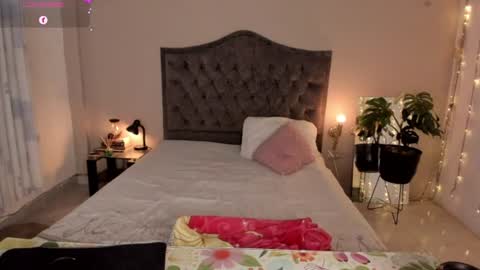 Jenny online show from June 13, 5:07 am