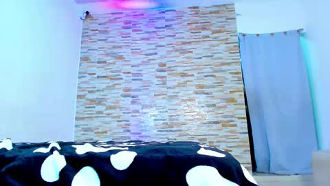 kinkyhousexxx online show from April 28, 2:27 am