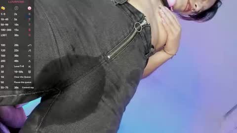 Snapshot of kinkysam1 chatting on October 28, 10:11 pm SAM online show from October 28, 10:11 pm