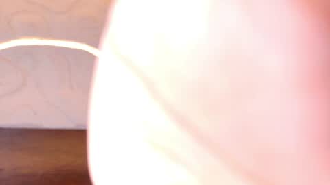  CALL ME KINSLEY  online show from June 25, 5:40 pm