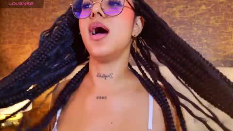  CALL ME KINSLEY  online show from April 25, 1:41 pm